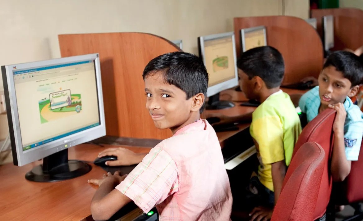 Muktangan Education Trust joint project with Singapore International Foundation benefits over 45,000 teachers and students in Mumbai