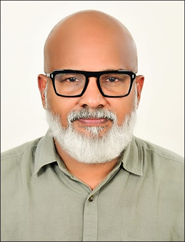 Arun Baboo, Chief Operating Officer, ULCCS