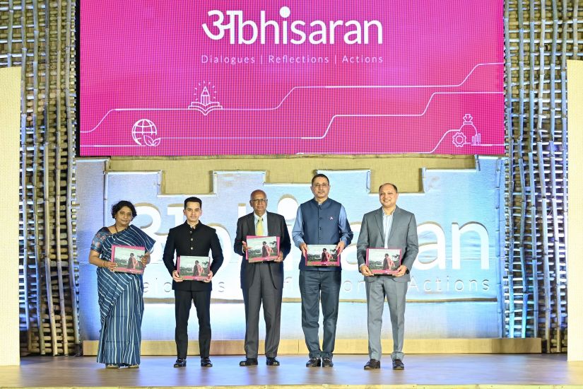 Axis Bank Unveils ‘One Axis CSR Vision’ At Abhisaran 2025; Pledges To Empower 2 Million More Households
