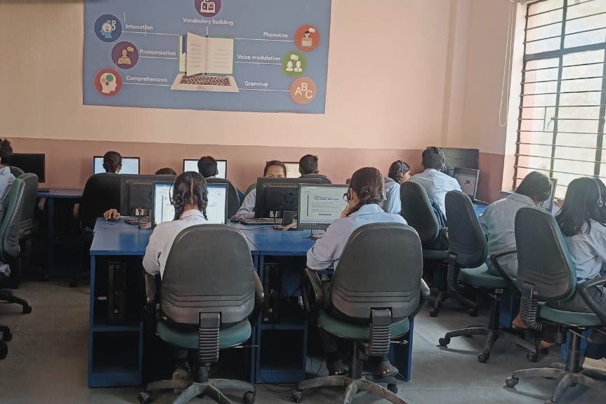 EnglishHelper, Anko Sourcing, and VIDYA Schools Empower 645 Students in Delhi NCR with AI-Powered English Learning
