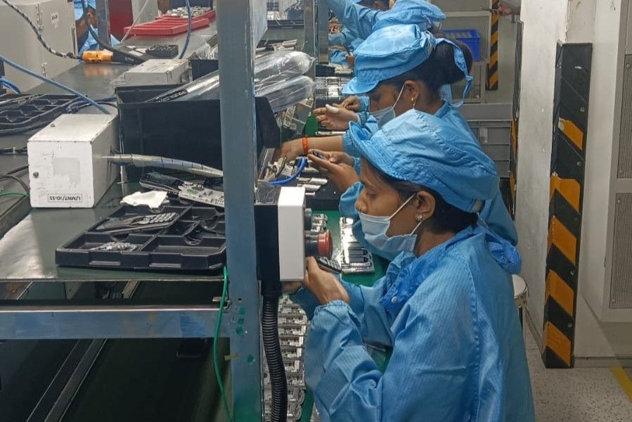 Lava International Onboards 150+ Women in Manufacturing Roles at Noida Plant