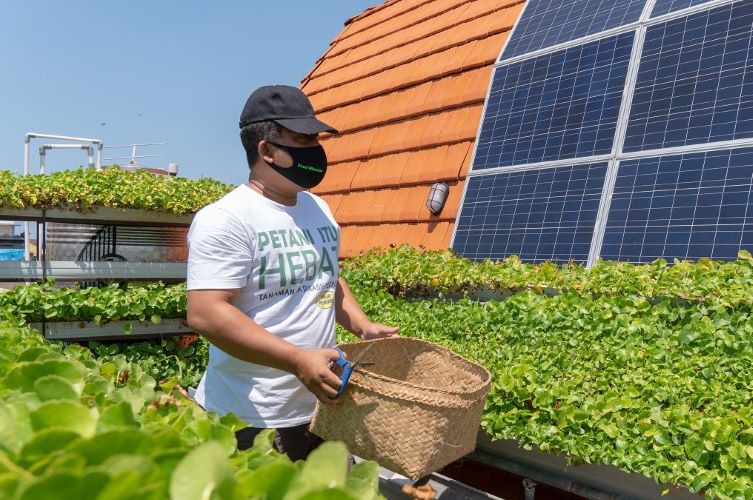 Godrej Properties Partners With Chikkaballapur CMC And IIHS For City-Farmer Partnership Project 