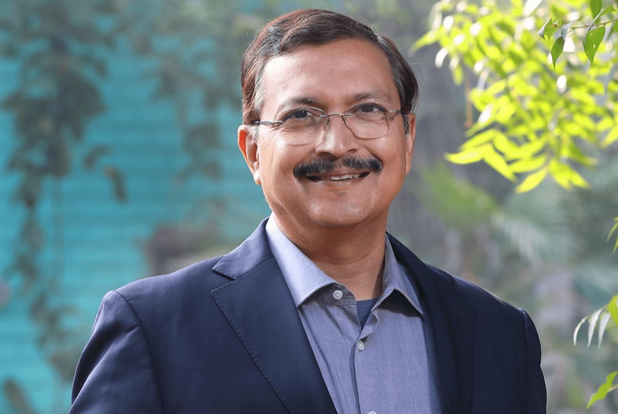 New Research By IIT Kanpur Professor Sheds Light On Air Pollution Sources & Impact On Health In North India